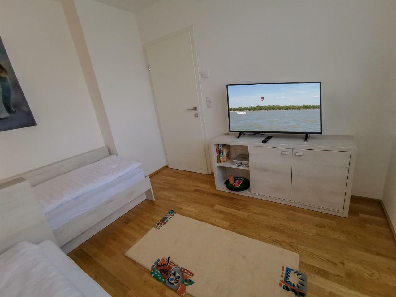Pannonia Appartements Neusiedl am See Zewnętrze zdjęcie